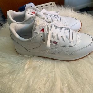 Classic Reebok Sneaker White